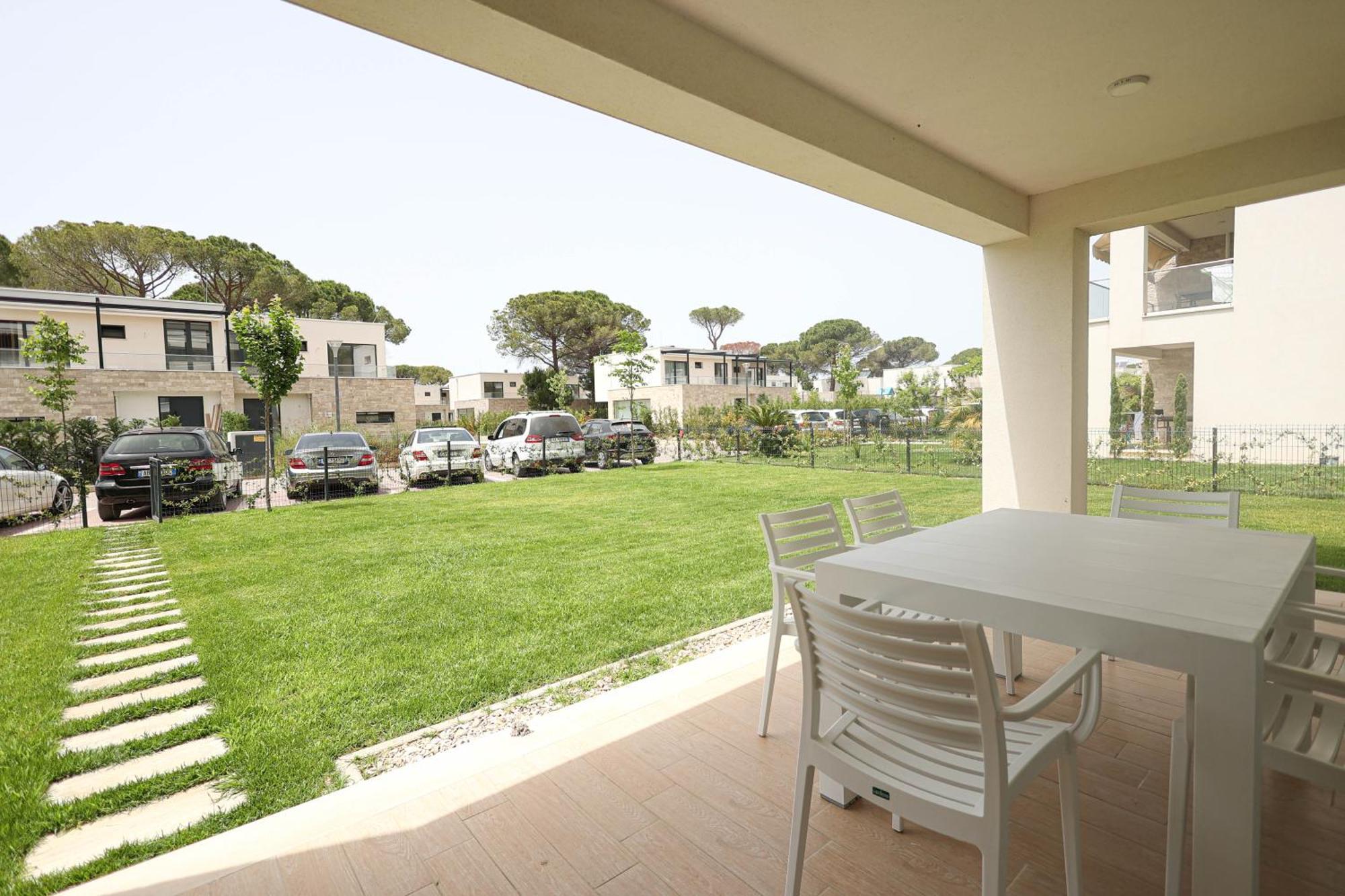 Sanpietro Vacation Rentals Plazhi San Pietro Exterior photo